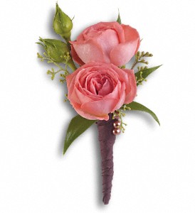Rose Simplicity Boutonniere in Kentwood LA, Glenda's Flowers & Gifts, LLC