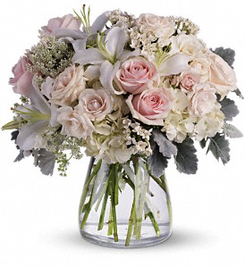 Beautiful Whisper in Kentwood LA, Glenda's Flowers & Gifts, LLC