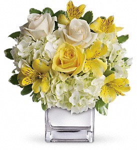 Teleflora's Sweetest Sunrise Bouquet in Kentwood LA, Glenda's Flowers & Gifts, LLC