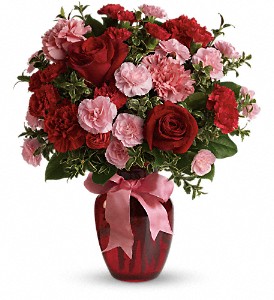 Dance with Me Bouquet with Red Roses in Kentwood LA, Glenda's Flowers & Gifts, LLC