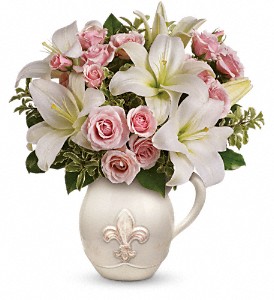 Teleflora's Fleur-de-Love Bouquet in Kentwood LA, Glenda's Flowers & Gifts, LLC