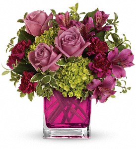 Splendid Surprise by Teleflora in Kentwood LA, Glenda's Flowers & Gifts, LLC