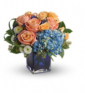 Teleflora's Modern Blush Bouquet in Kentwood LA, Glenda's Flowers & Gifts, LLC