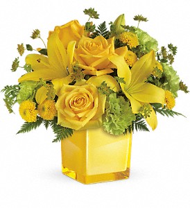 Teleflora's Sunny Mood Bouquet in Kentwood LA, Glenda's Flowers & Gifts, LLC