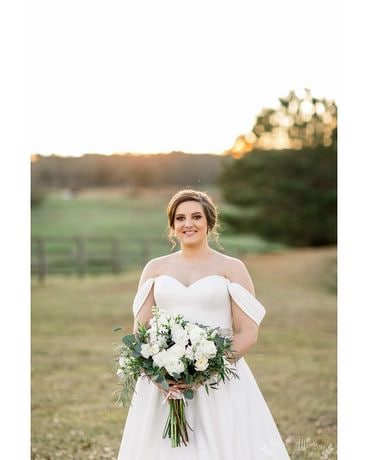 Bride's Bouquet Wedding Arrangement